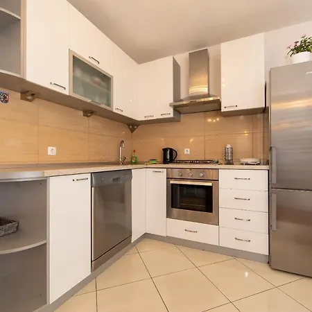 Appartement Nina & Mili Igrane