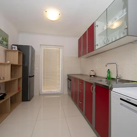 Nina & Mili Appartement *